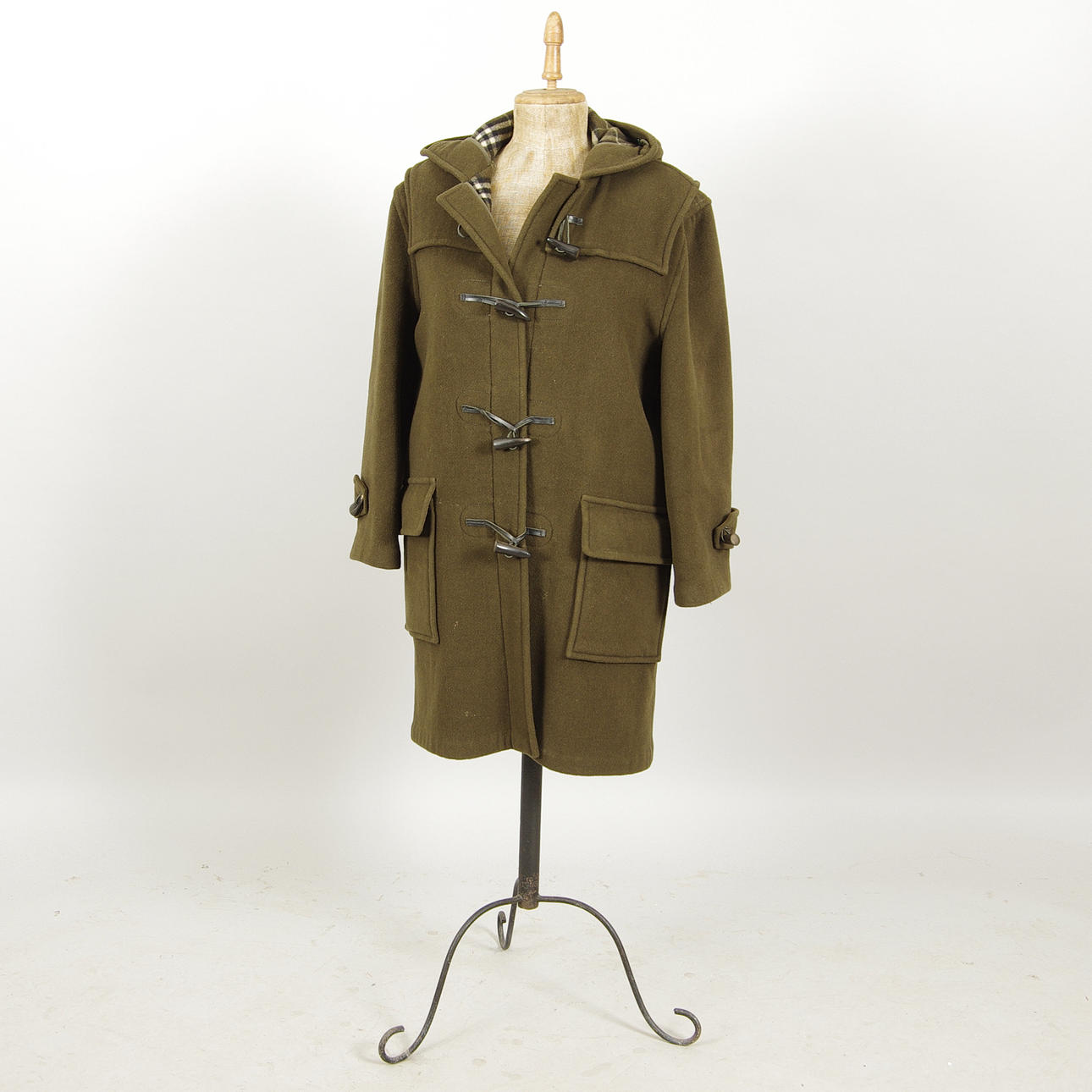 DUFFEL, Burberry, England.