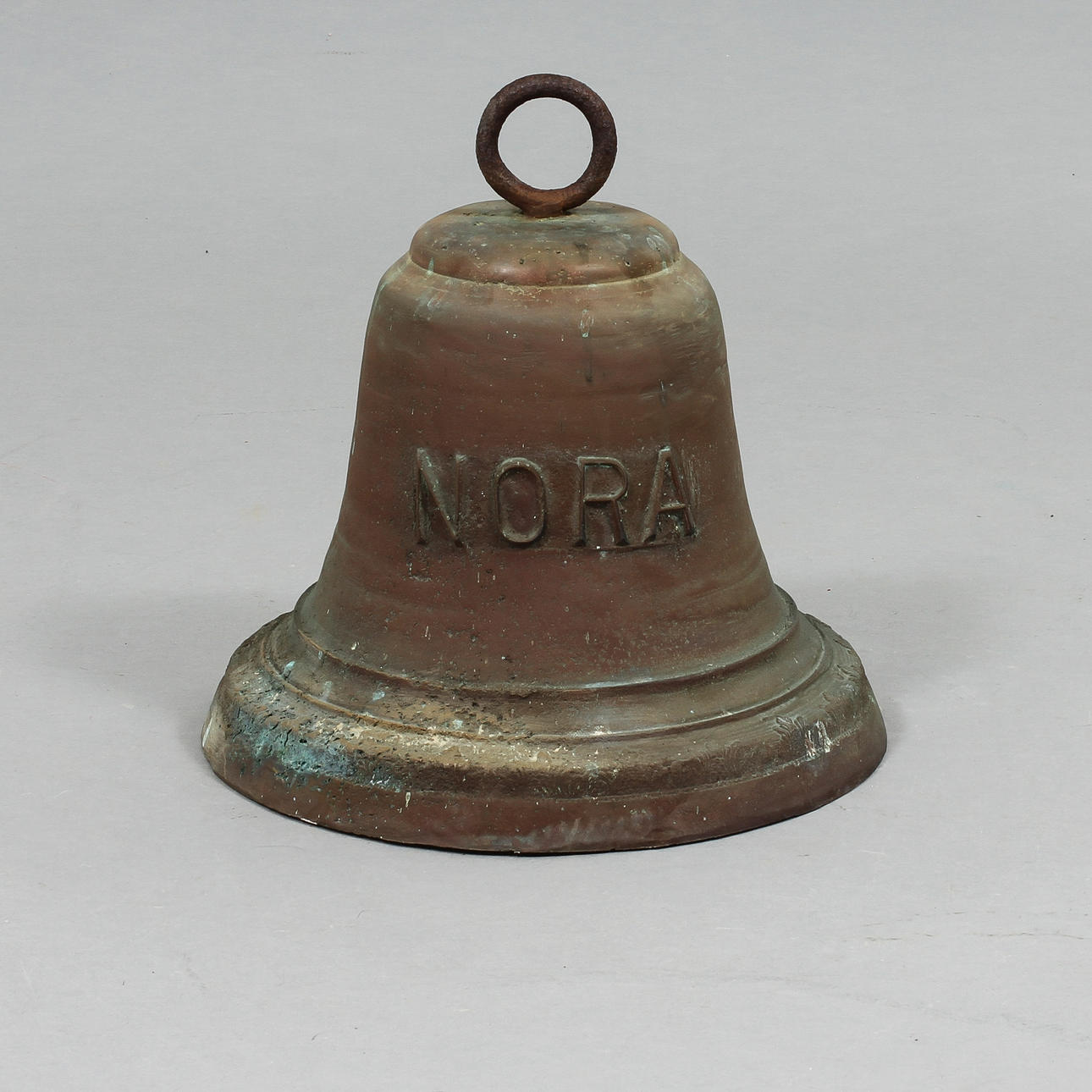 VÄLLINGKLOCKA, Nora.