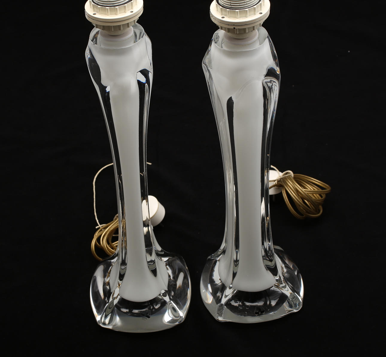 BORDSLAMPOR, ett par, Flygsfors signerad.