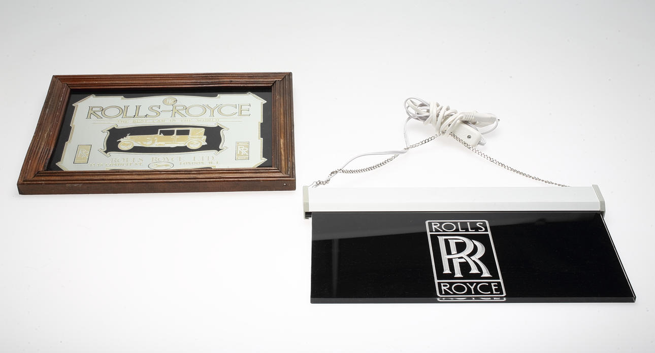 SKYLT och DEKORERAD SPEGEL, 2 delar, Rolls Royce, 19/2000-tal.