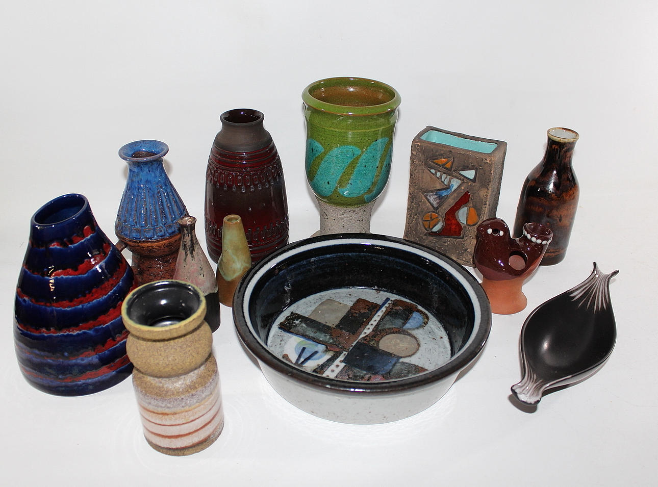 KERAMIK, 12 delar, bl.a Nittsjö. Tilgmans, Alingsås keramik, Rörstrand.