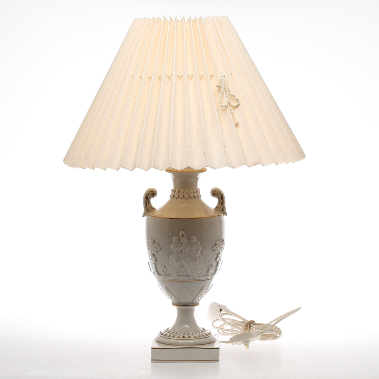 BORDSLAMPA, porslin, Italien, 1900-tal.