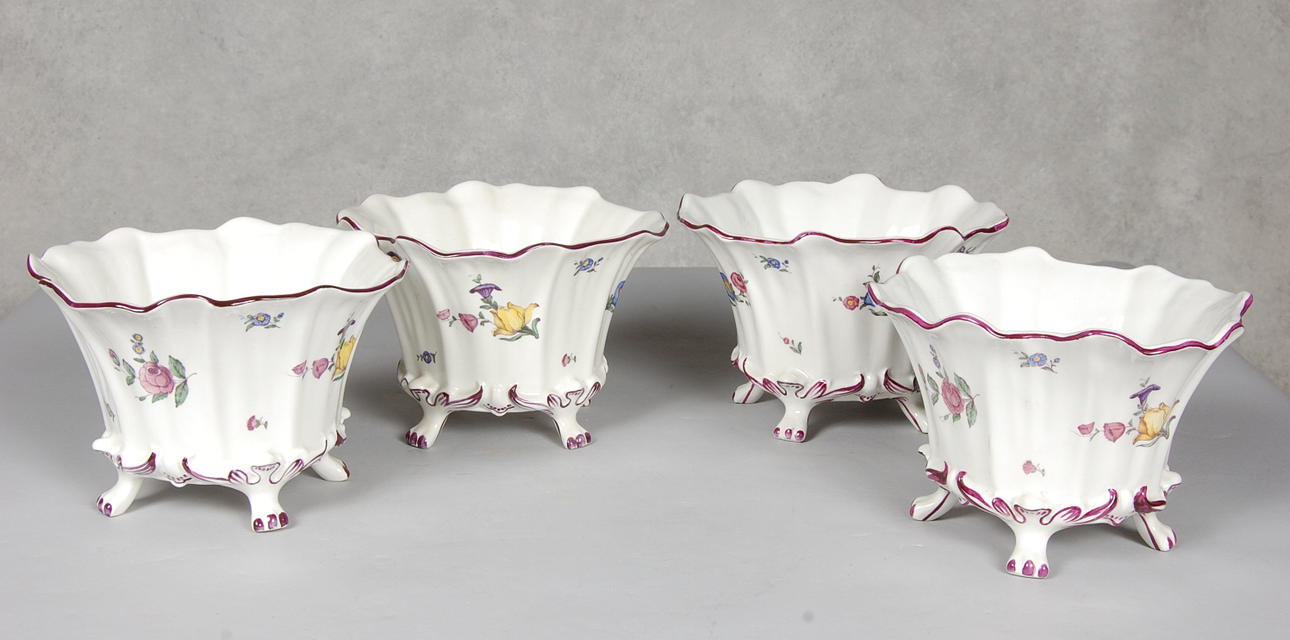 YTTERKRUKOR, 4 st "Rörstrandia" Rörstrand.