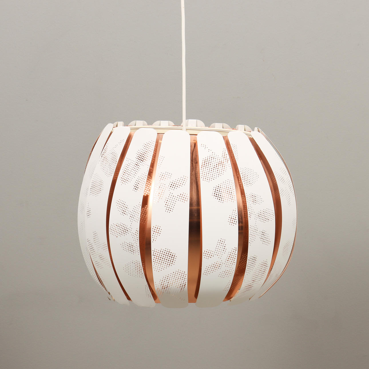 CEILING LAMP Ikea, contemporary manufacture.