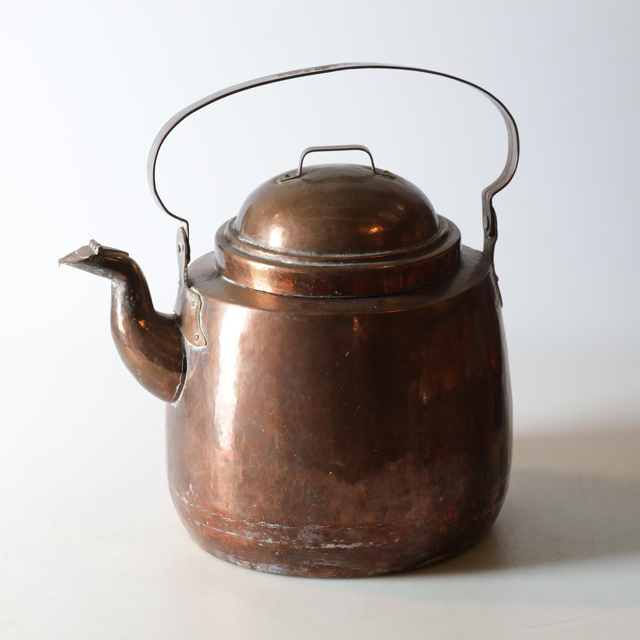 A copper coffee pot, Nyköping, 19th/20th century.