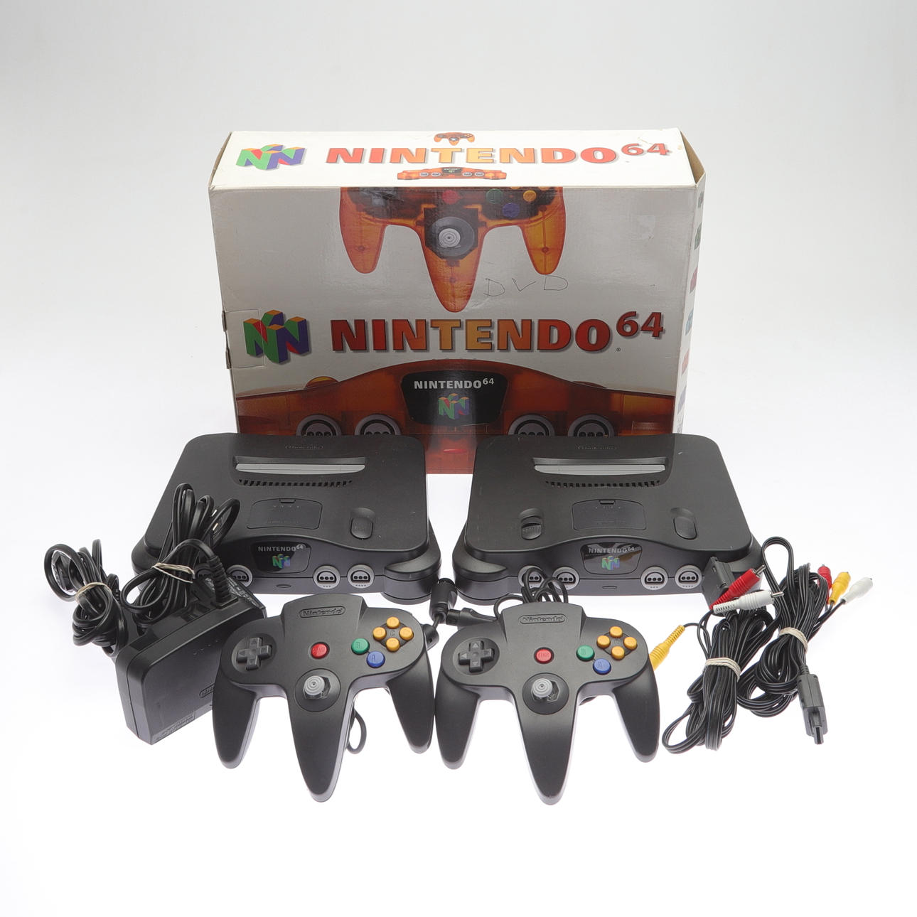 Game consoles, 3 pcs, Nintendo 64.