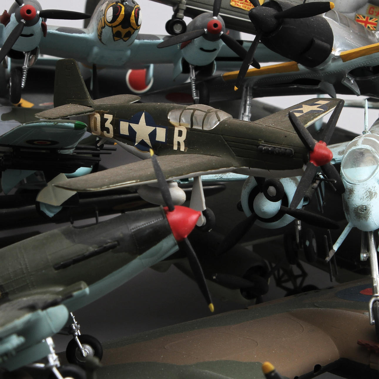 MODELLFLYGPLAN, 5 lådor.