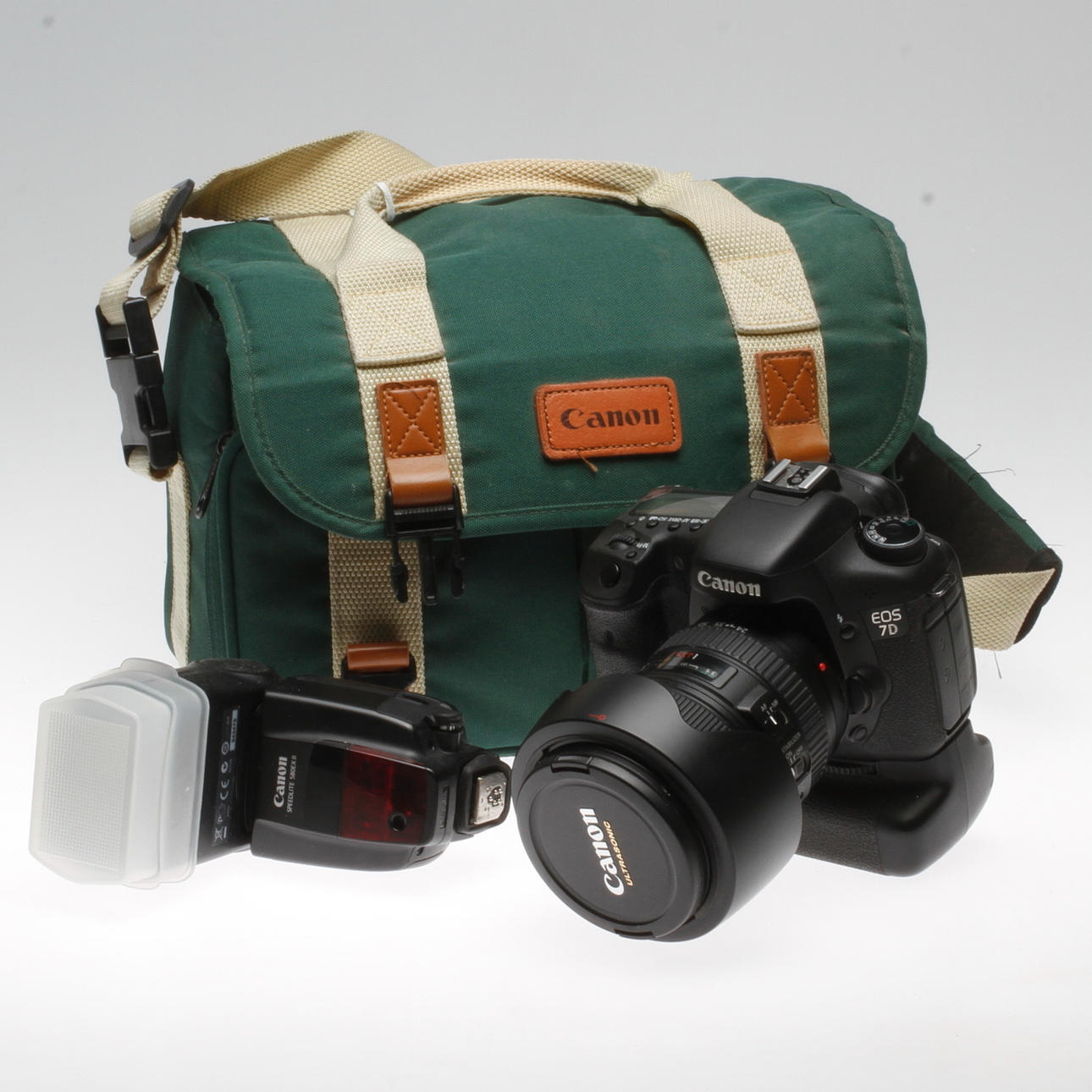 DIGITAL SYSTEMKAMERA, EOS 7D, objektiv, blixt, Canon.