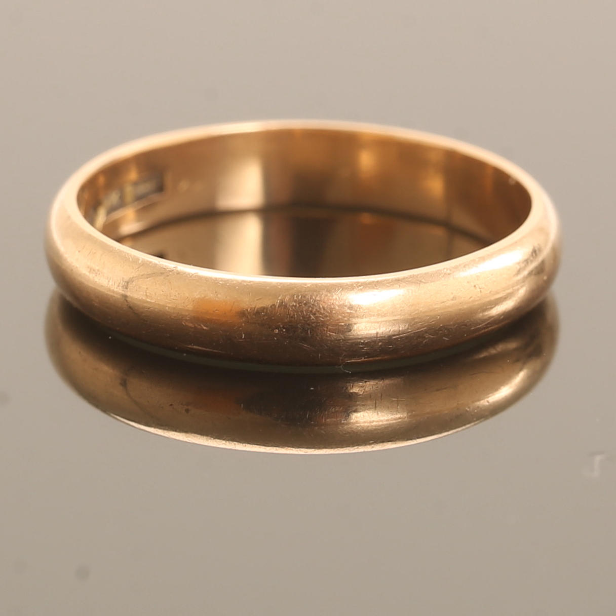 RING, 18 k guld.
