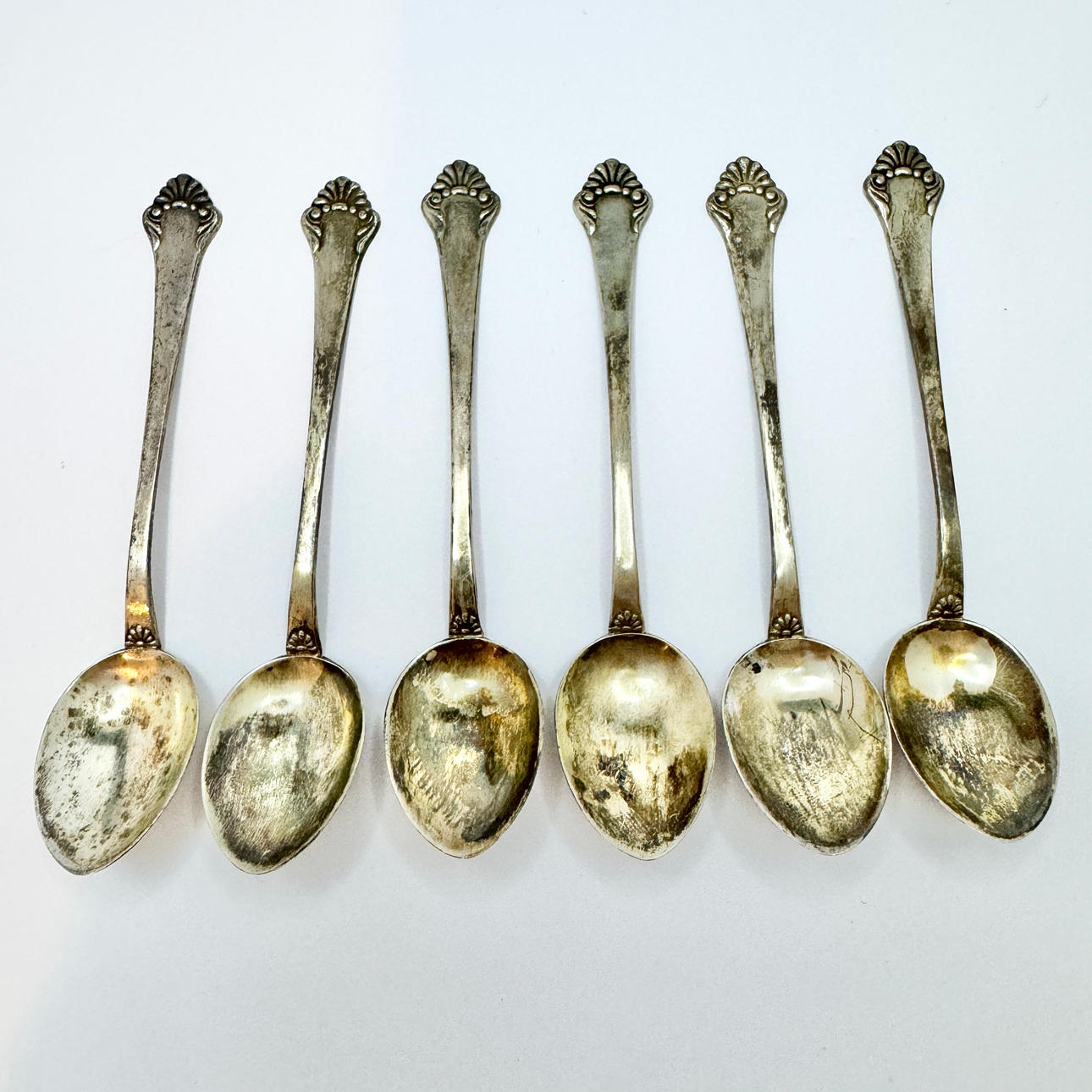 Spoons. It's silver. Sweden.