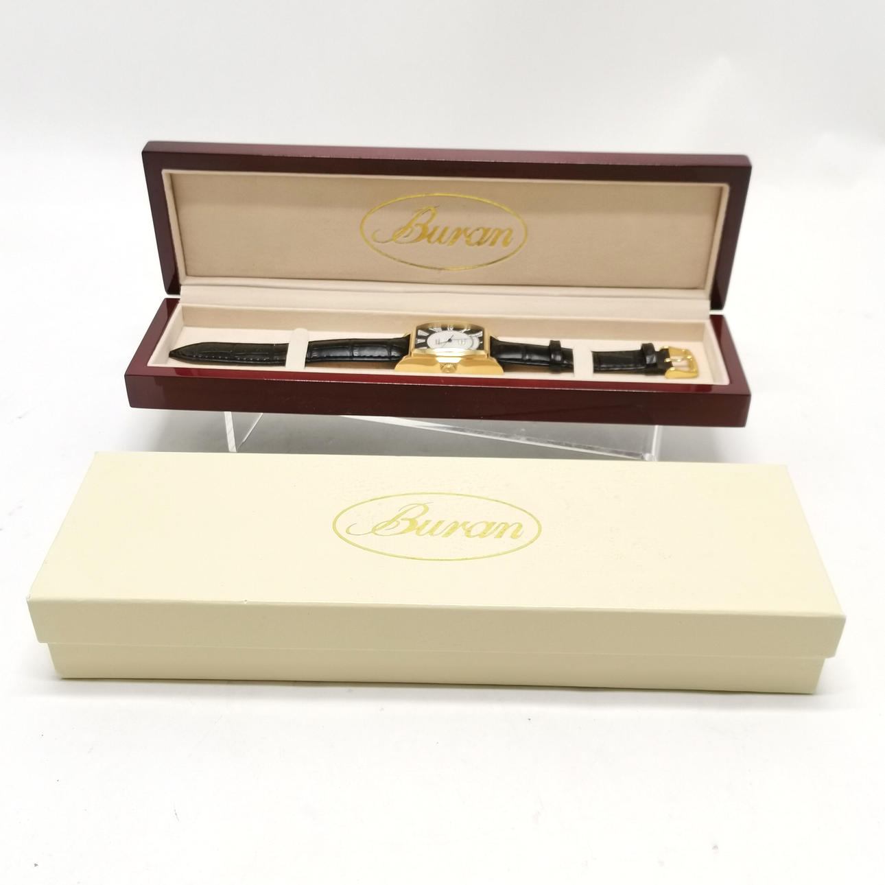 BURAN SELENA AUTOMATIC WRISTWATCH ON LEATHER STRAP.