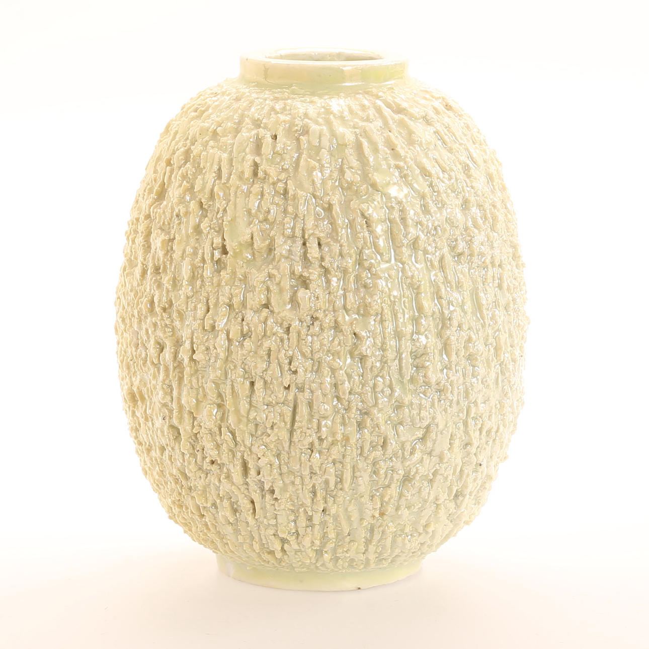 GUNNAR NYLUND. A vase, Chamotte, Rörstrand.
