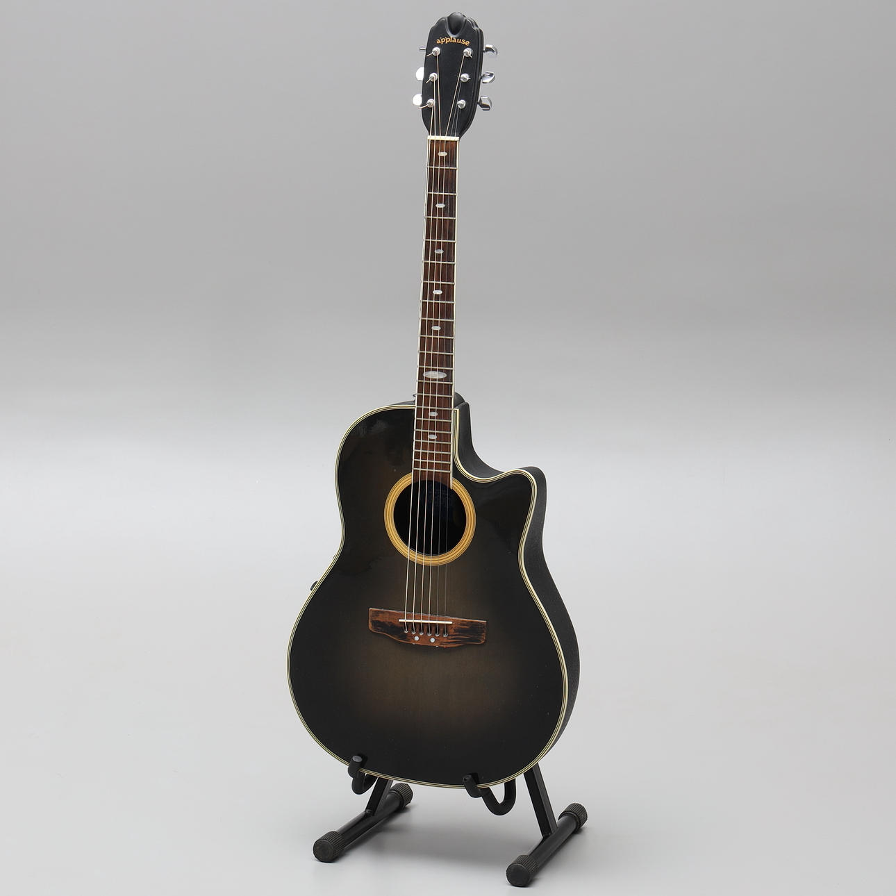 AKUSTISK GITARR, "applause", Ovation.