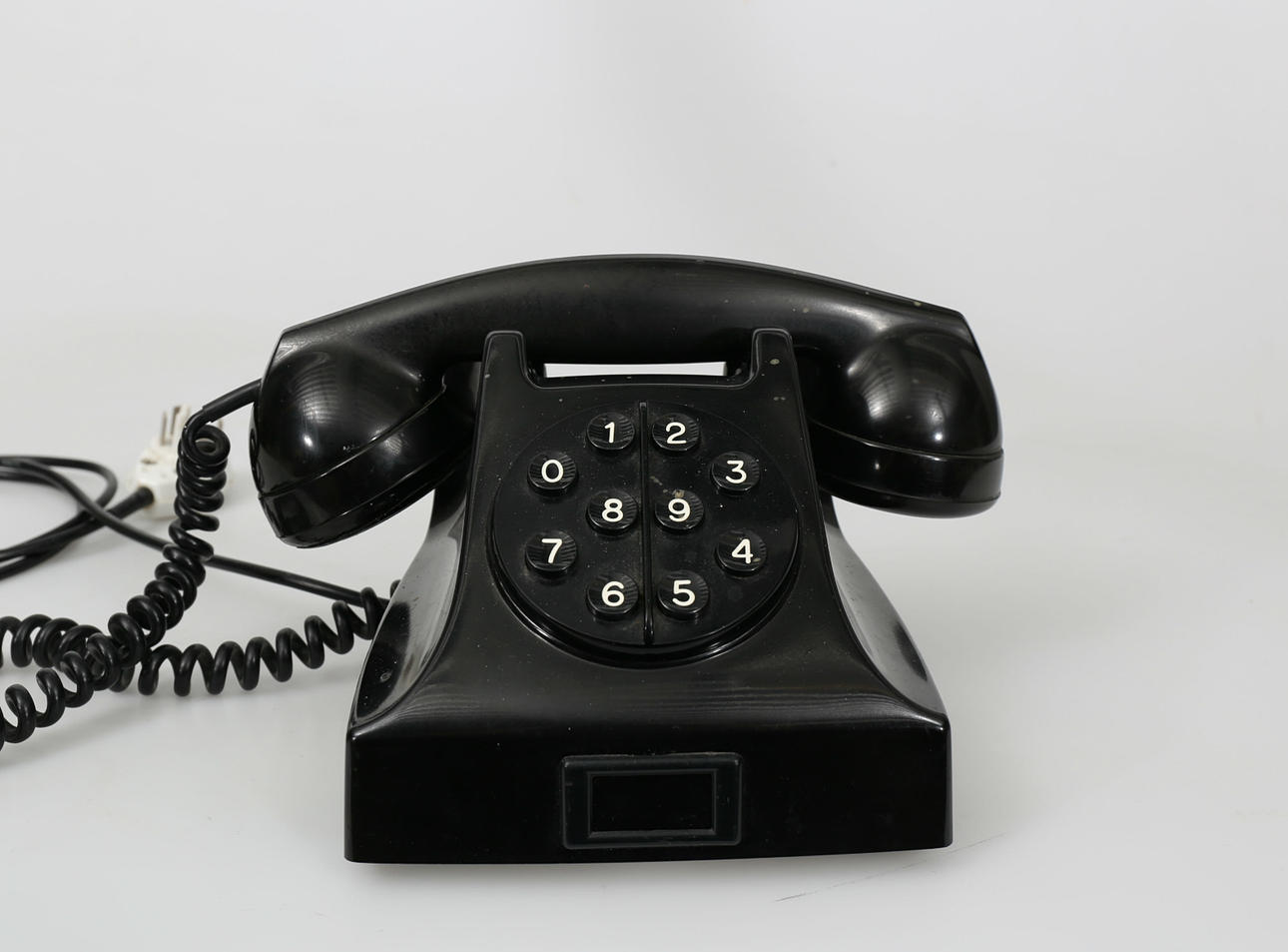 KNAPPTELEFON, bakelit, Experimenttelefon, L M Ericsson, 1950-tal.