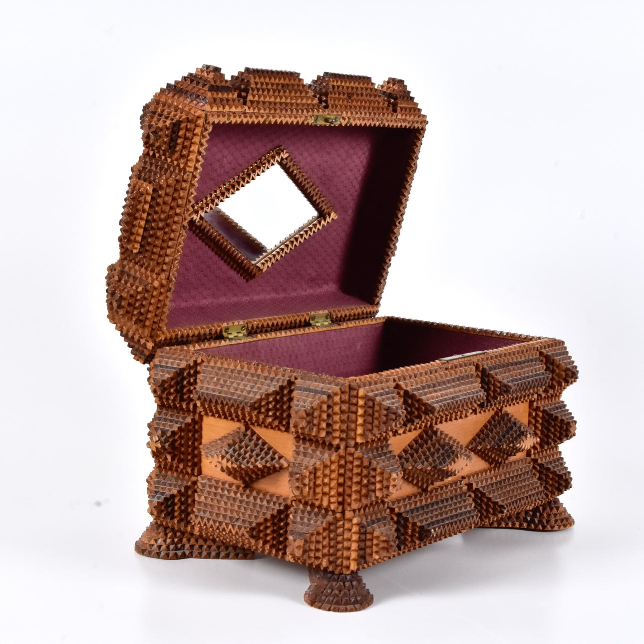 CIGARRLÅDA, trä, daterad 1957.