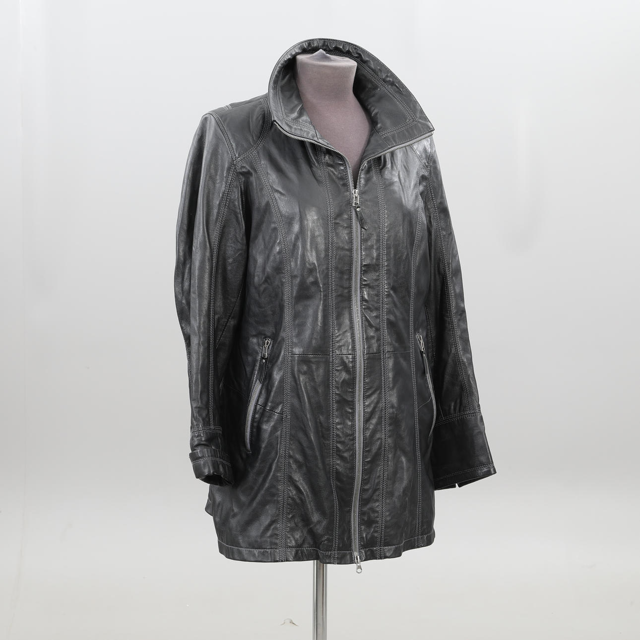 TAKKI, nahka, Molltan.