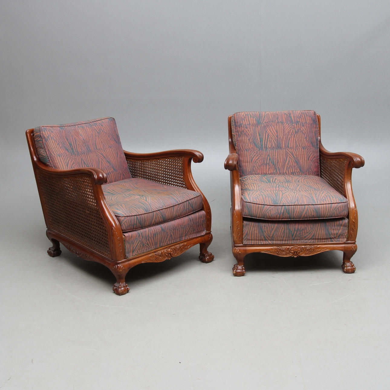 FÅTÖLJER 1 par, chippendalestil, 1900-tal.