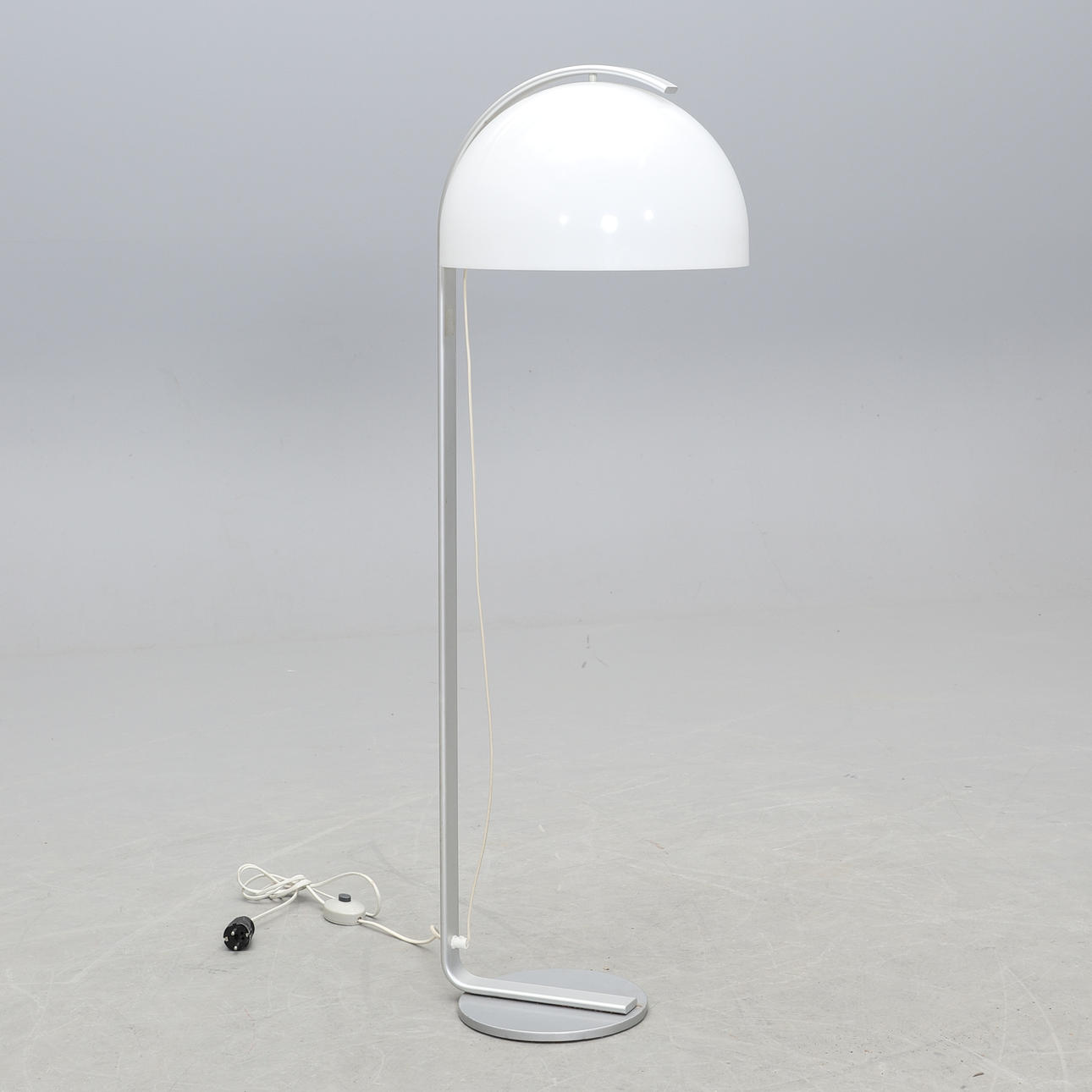 GOLVLAMPA, modell G-33, Bergboms.