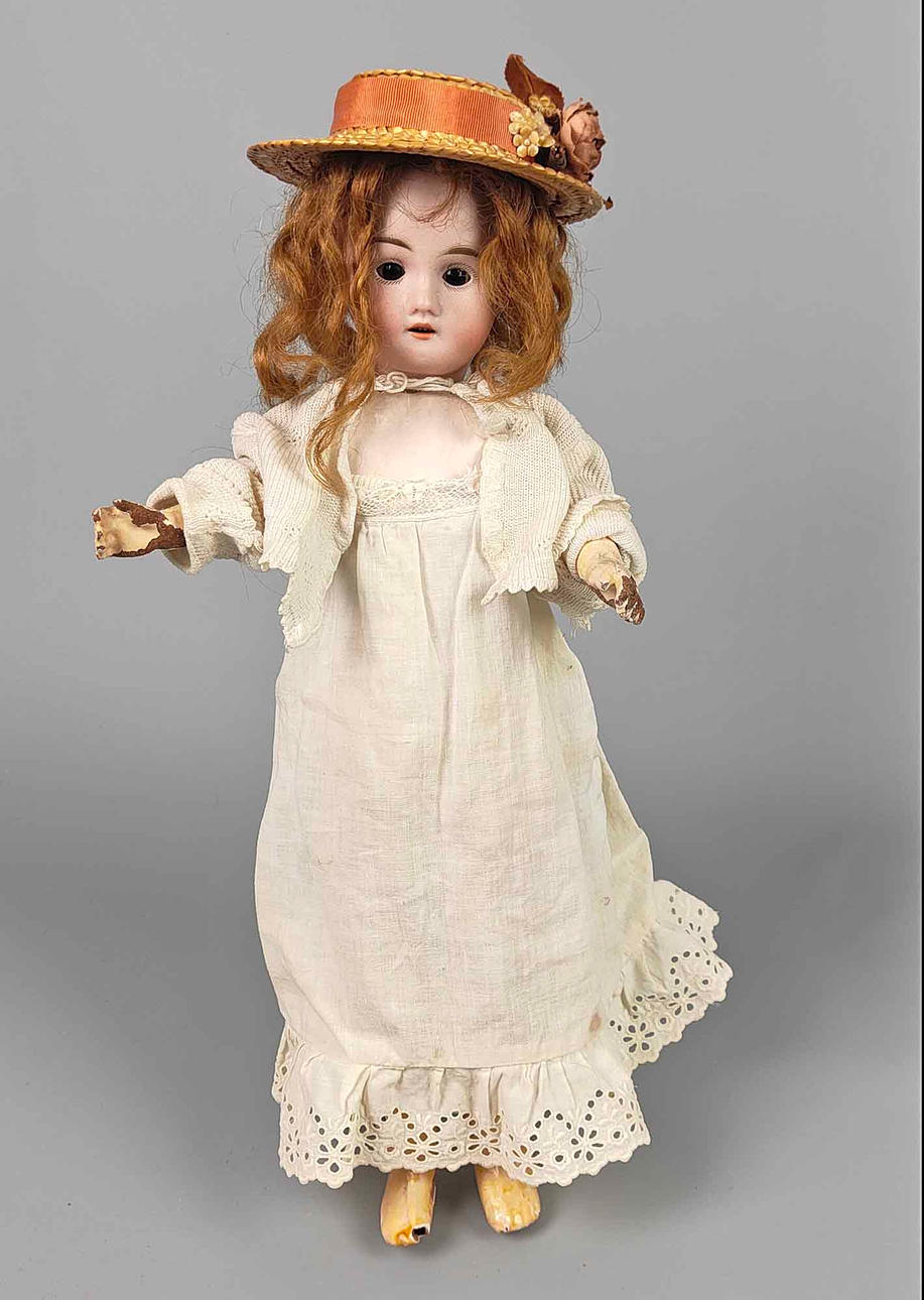 ANTIKE PORZELLANKOPF PUPPE.
