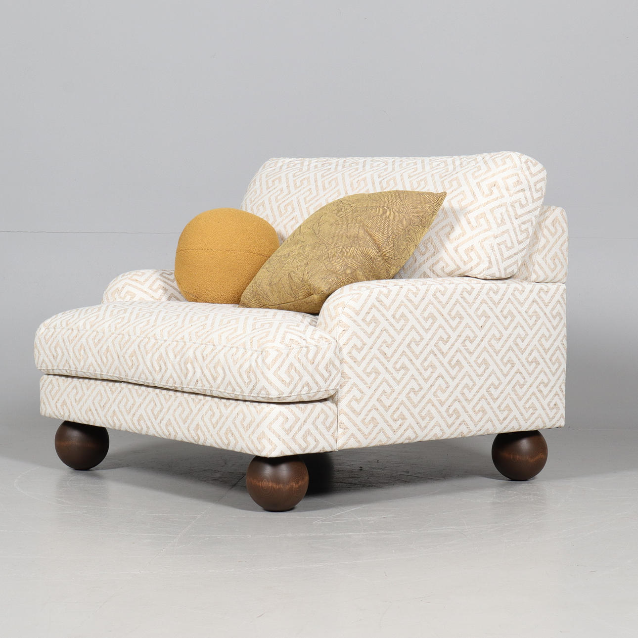 FÅTÖLJ, Modell "Bernie" Samtida.