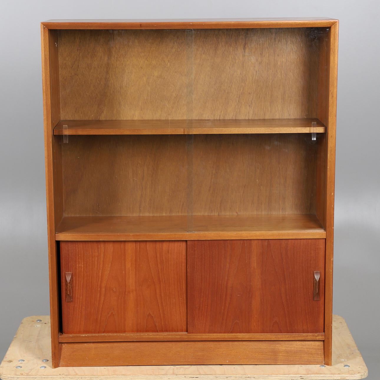 HERBERT GIBBS - MID CENTURY BOOKCASE.