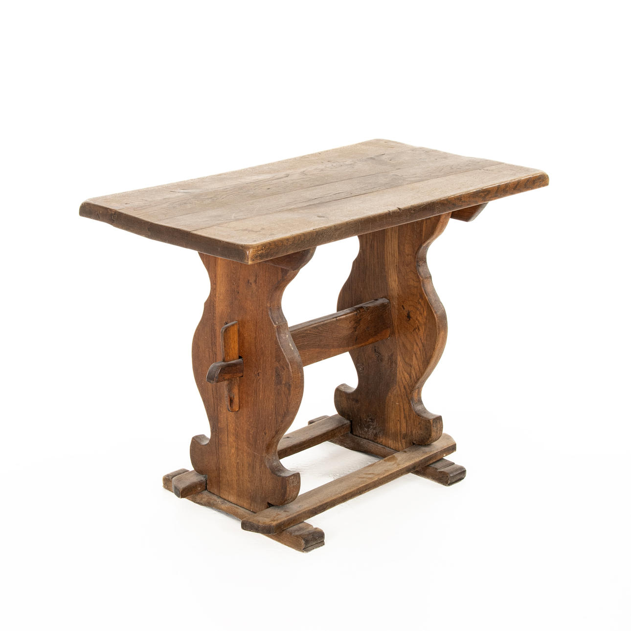 A smaller trestle table, Denmark/Sweden 18/1900's.