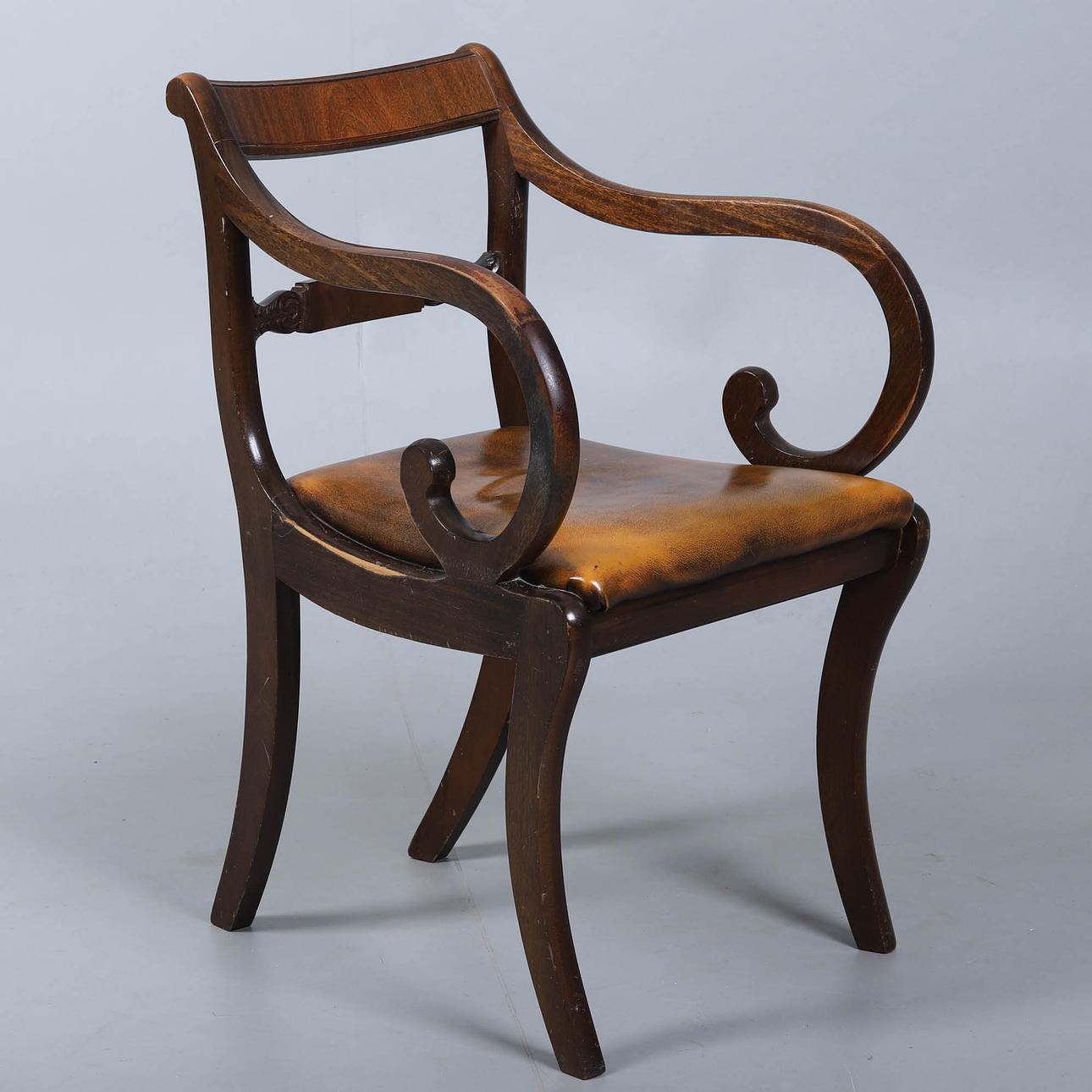 LÆNESTOL, ENGELSK STIL, EG, LÆDER SÆDEHYNDE.