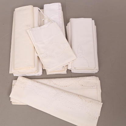 SÄNGLINNE, 15 delar (8+4+3).