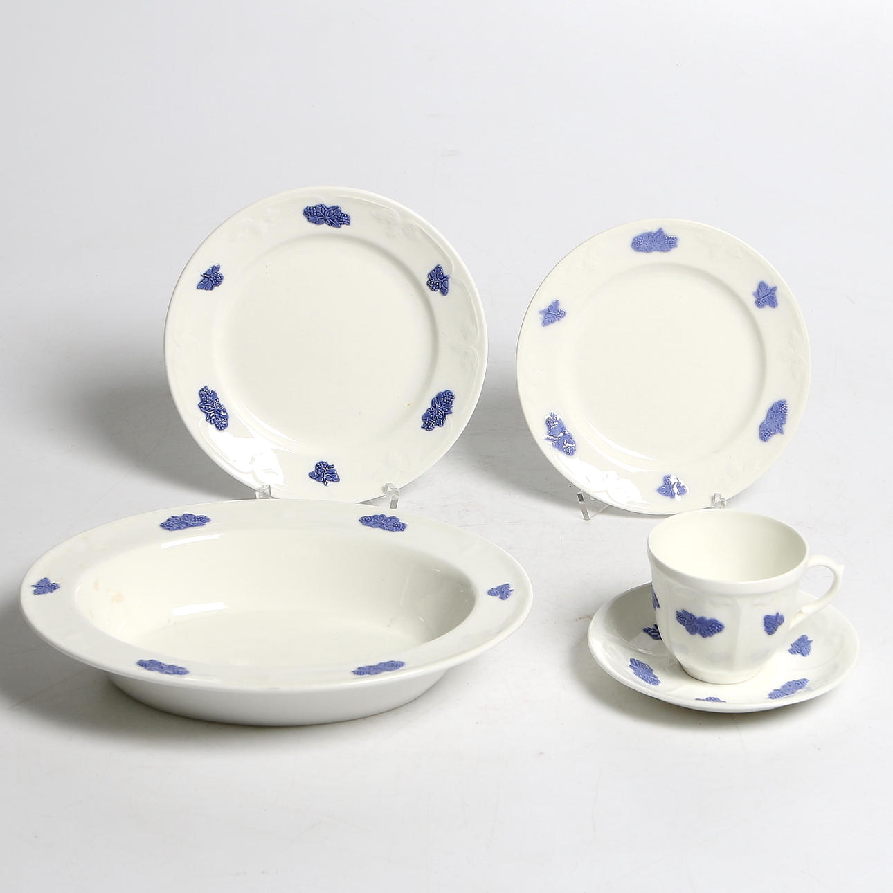 KAFFESERVIS, 91delar, bensporslin, "Blå Blom", Gustavsberg.