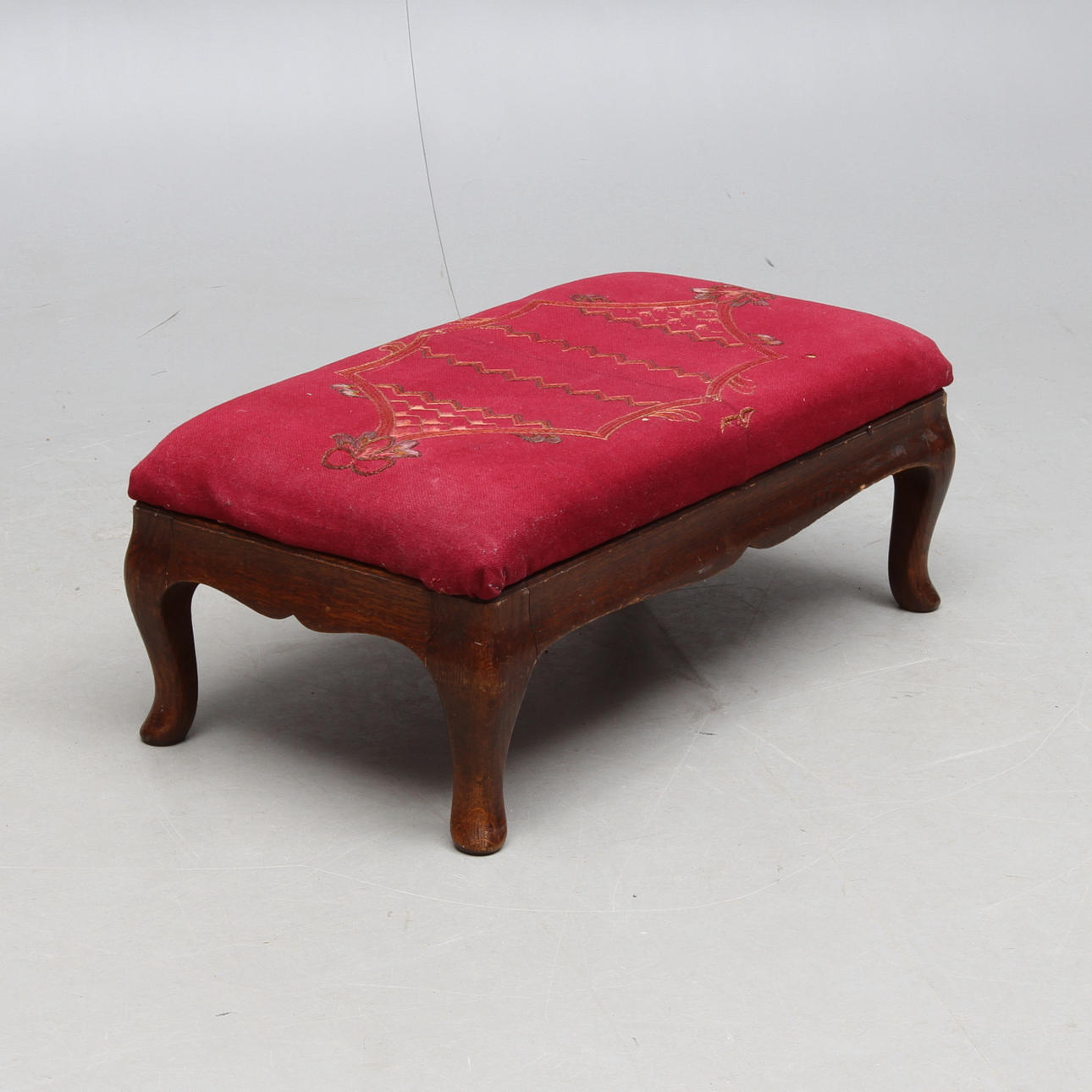 FOTPALL, rokokostil, 1900-tal.