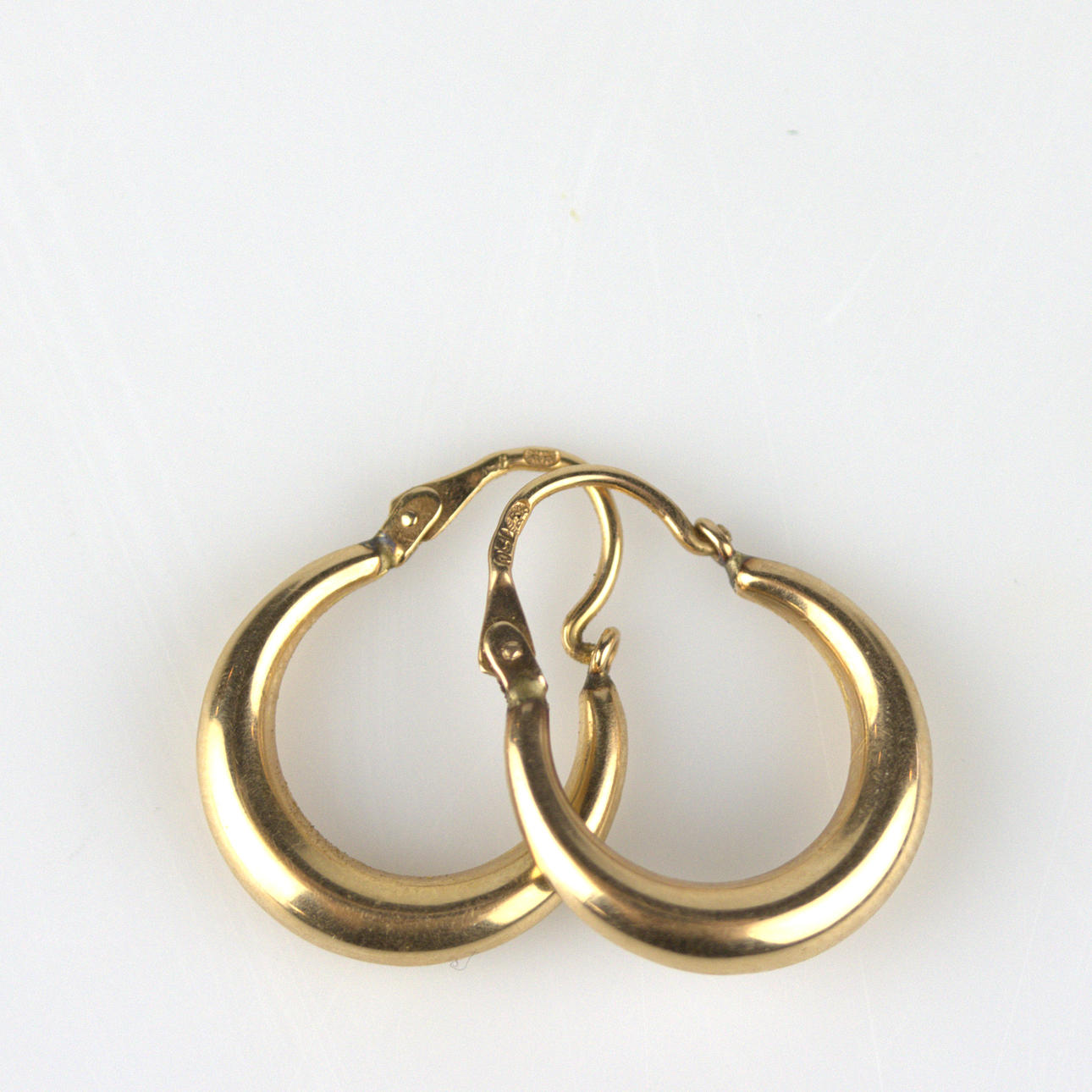 ÖRHÄNGEN, creoler, guld 18k.