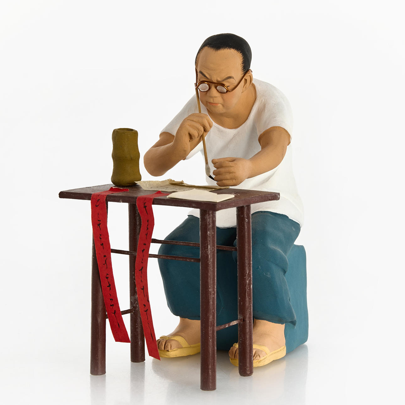 FIGUR, Kalligraf, Kina/Shanghai, malet ler.