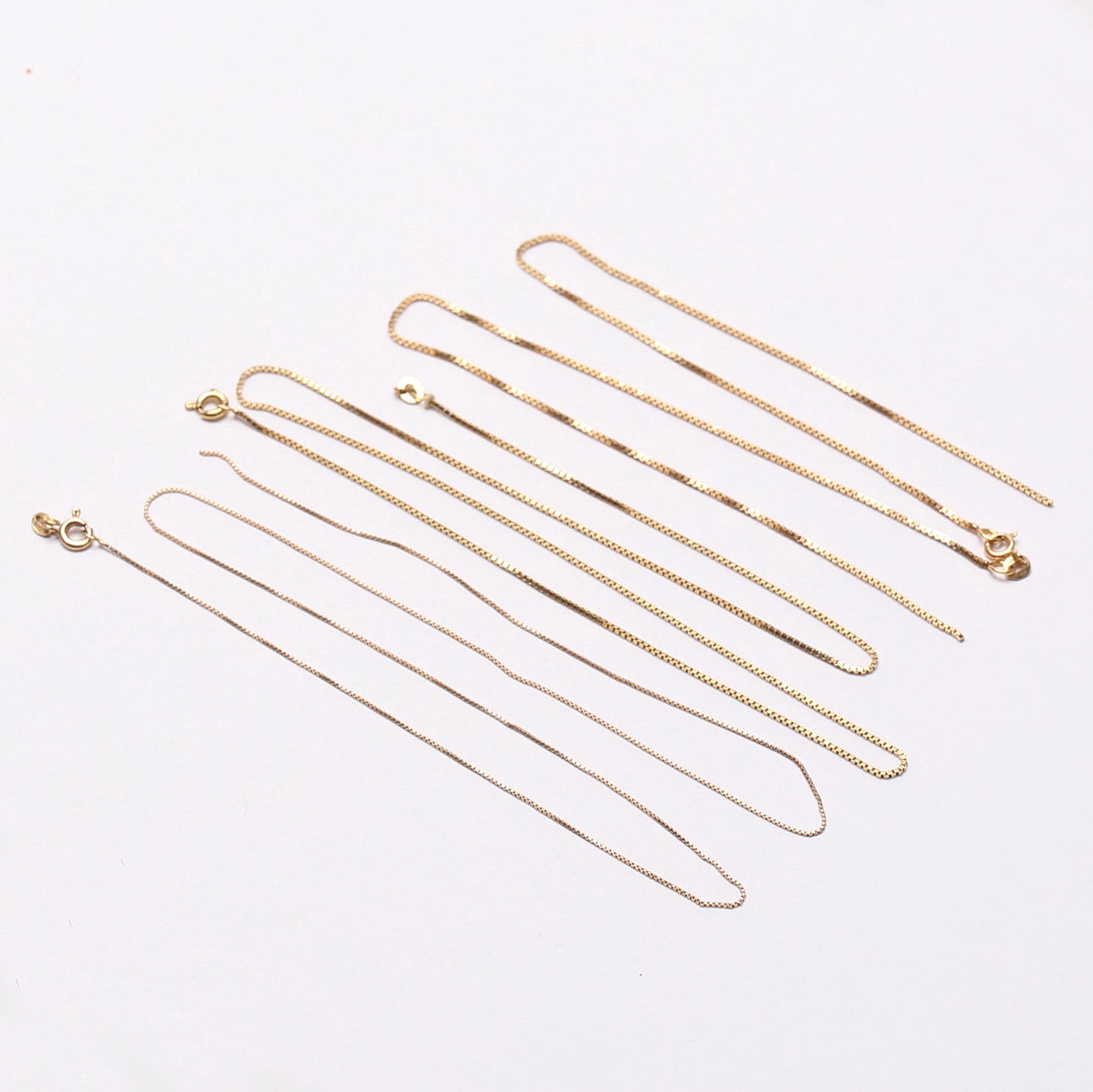 SCRAP GOLD, approx. 8.4 grams, 9k-18k.
