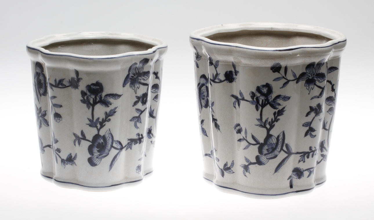 YTTERFODER, 2 st, keramik, Miljögården design, 2000-tal.