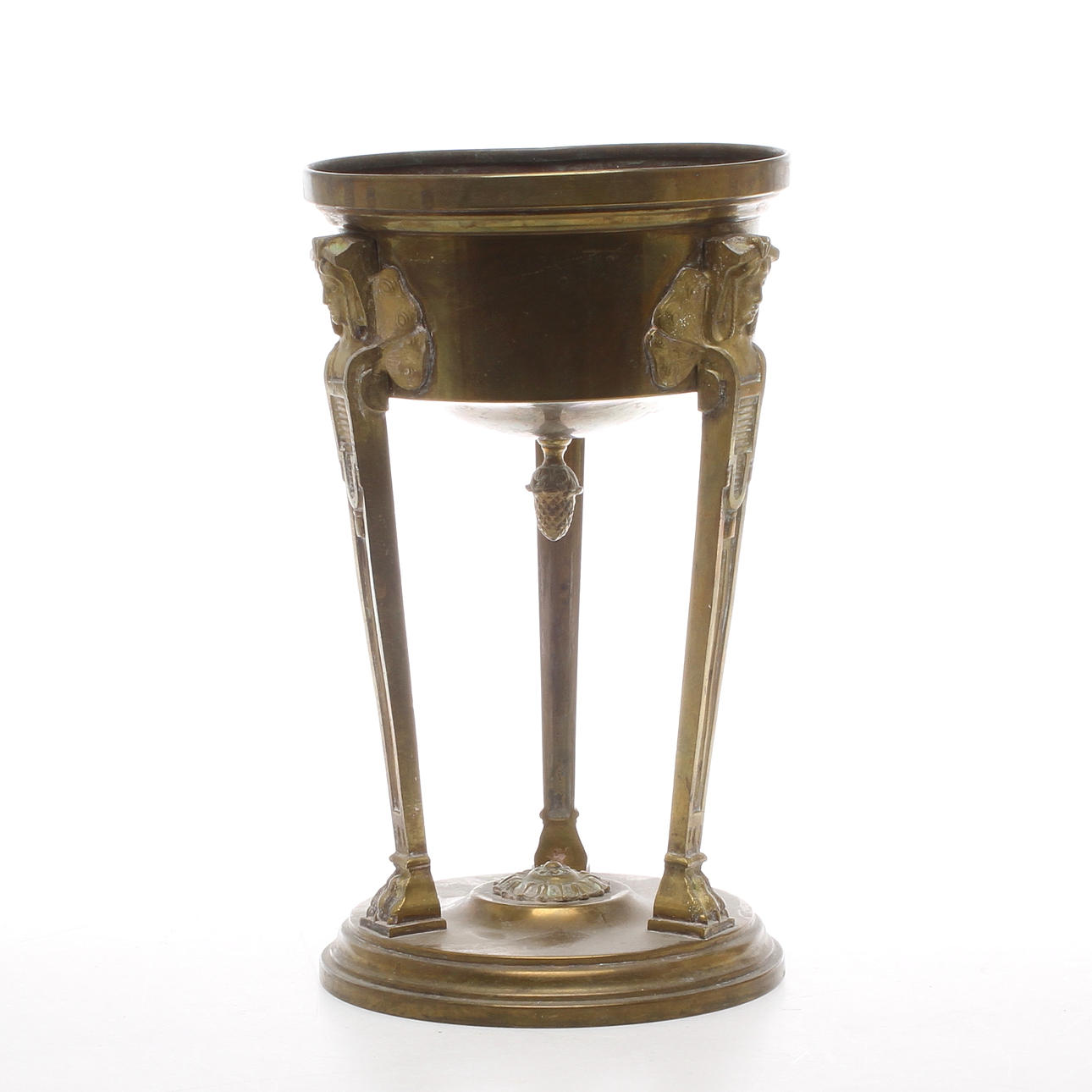 BORDSFOTOGENLAMPFOT, mässing, omkring 1900.