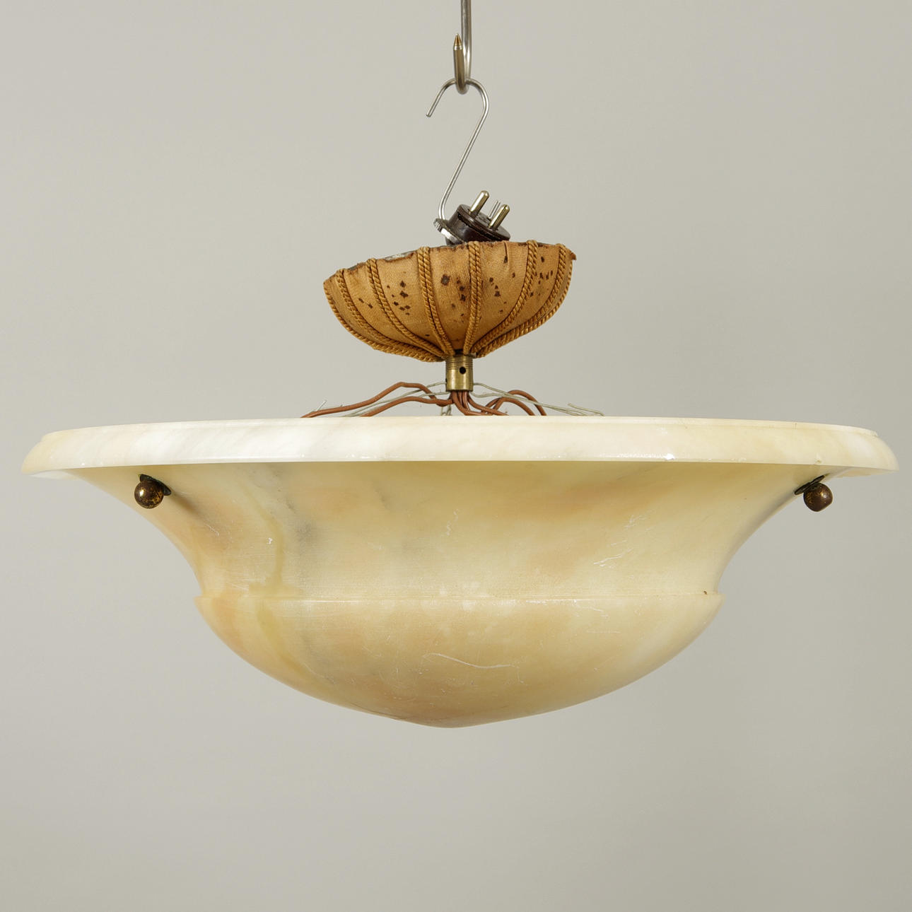 TAKPLAFOND, marmor, 1900-talets tidigare hälft.