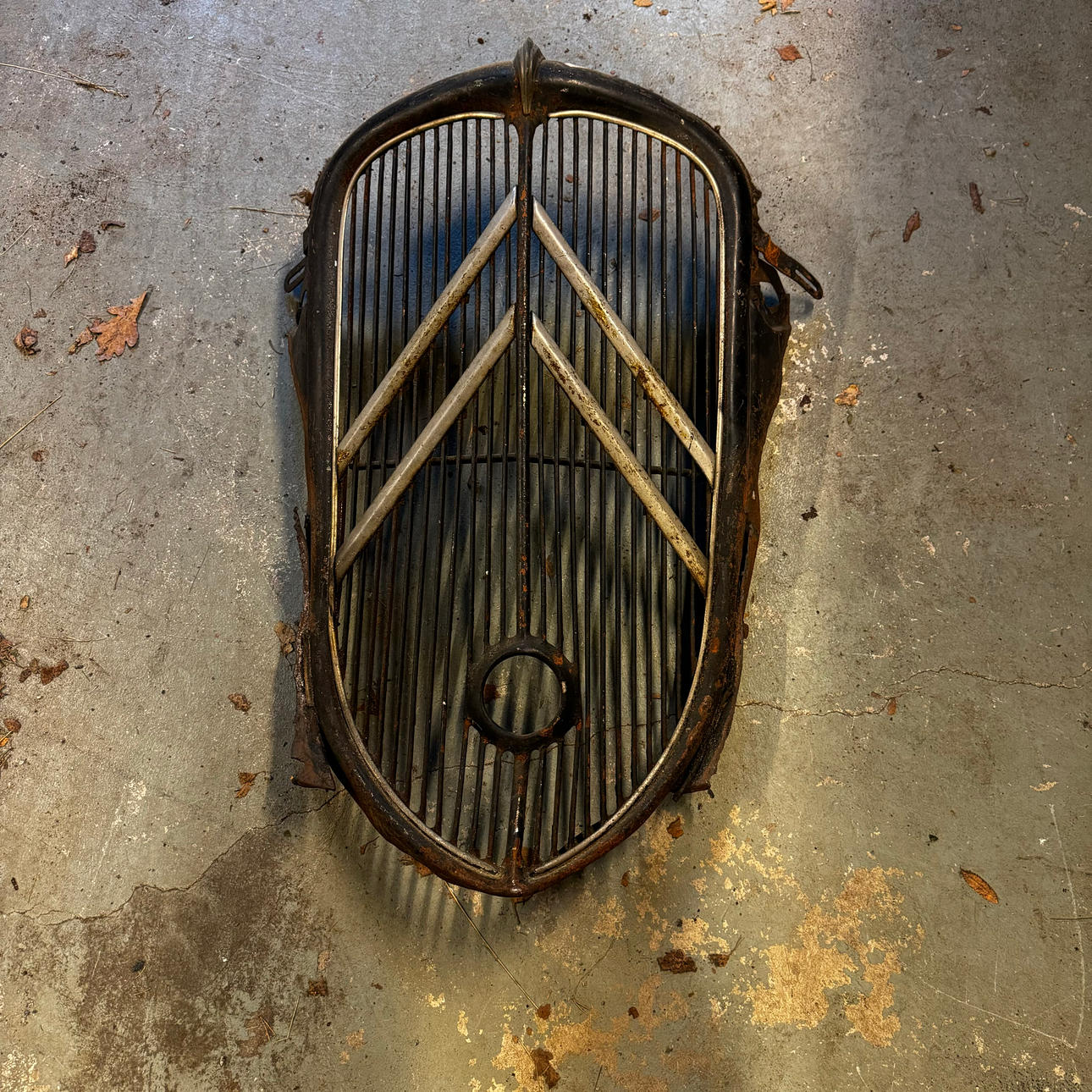 KÜHLERGRILL, Citroen. 20. Jahrhundert.