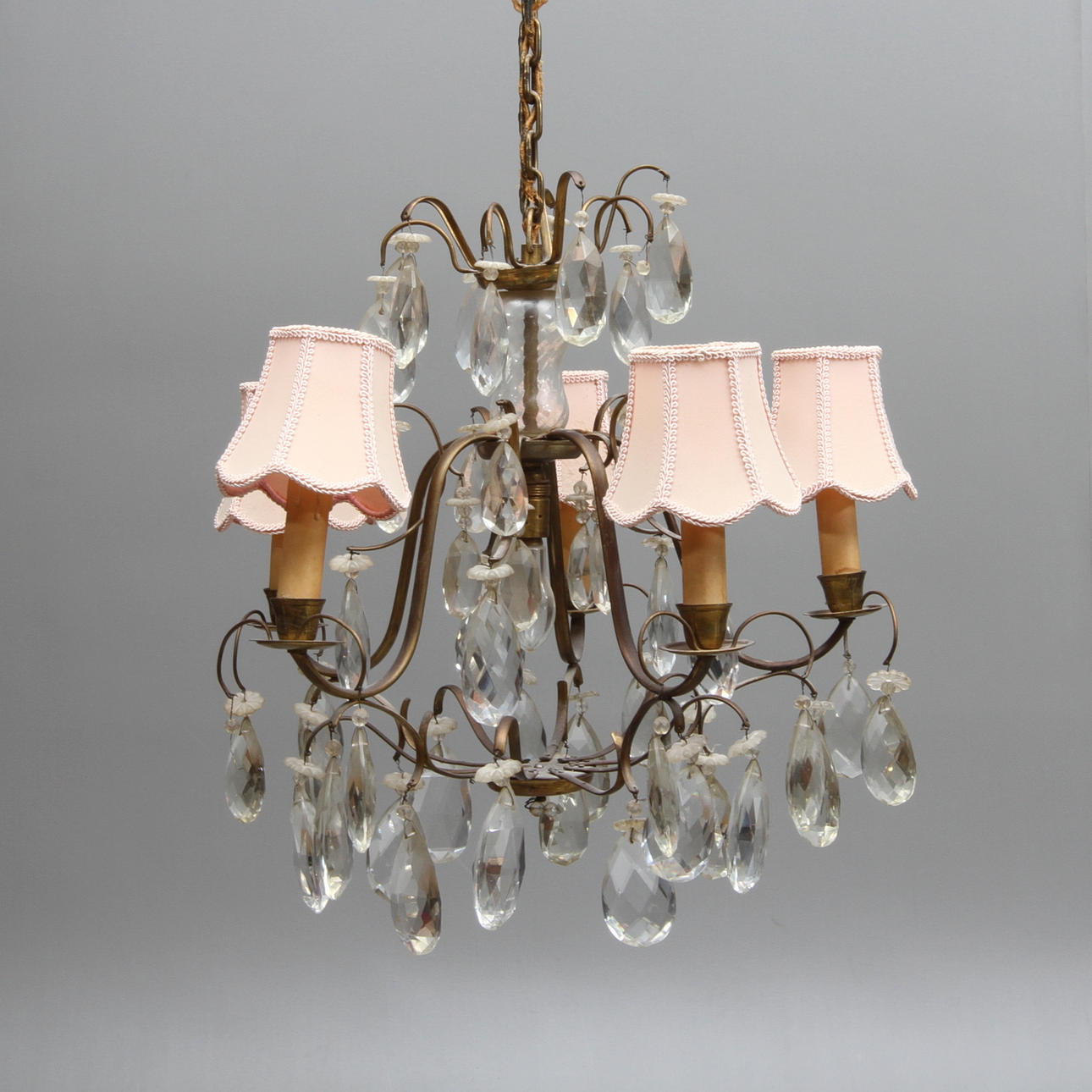 LJUSKRONA, rokokostil, 1900-tal.