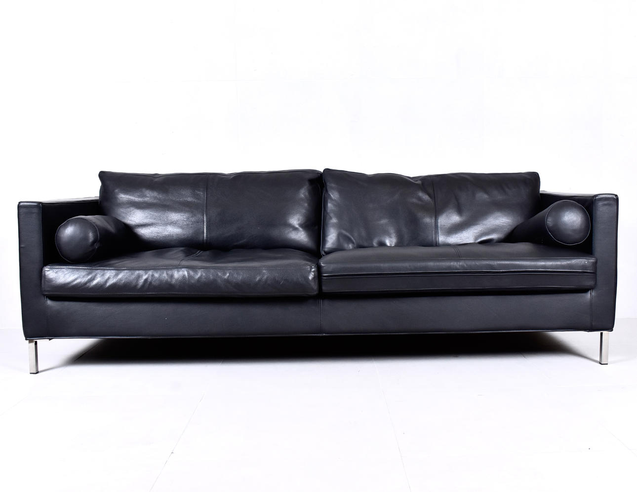 JENS JUUL EILERSEN. Soffa, skinn, "Svensson". Eilersen, Danmark.