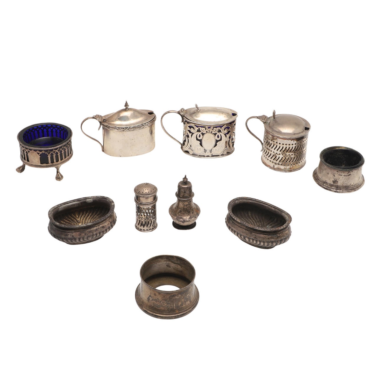 OLIKA SILVER KRYDDOR.