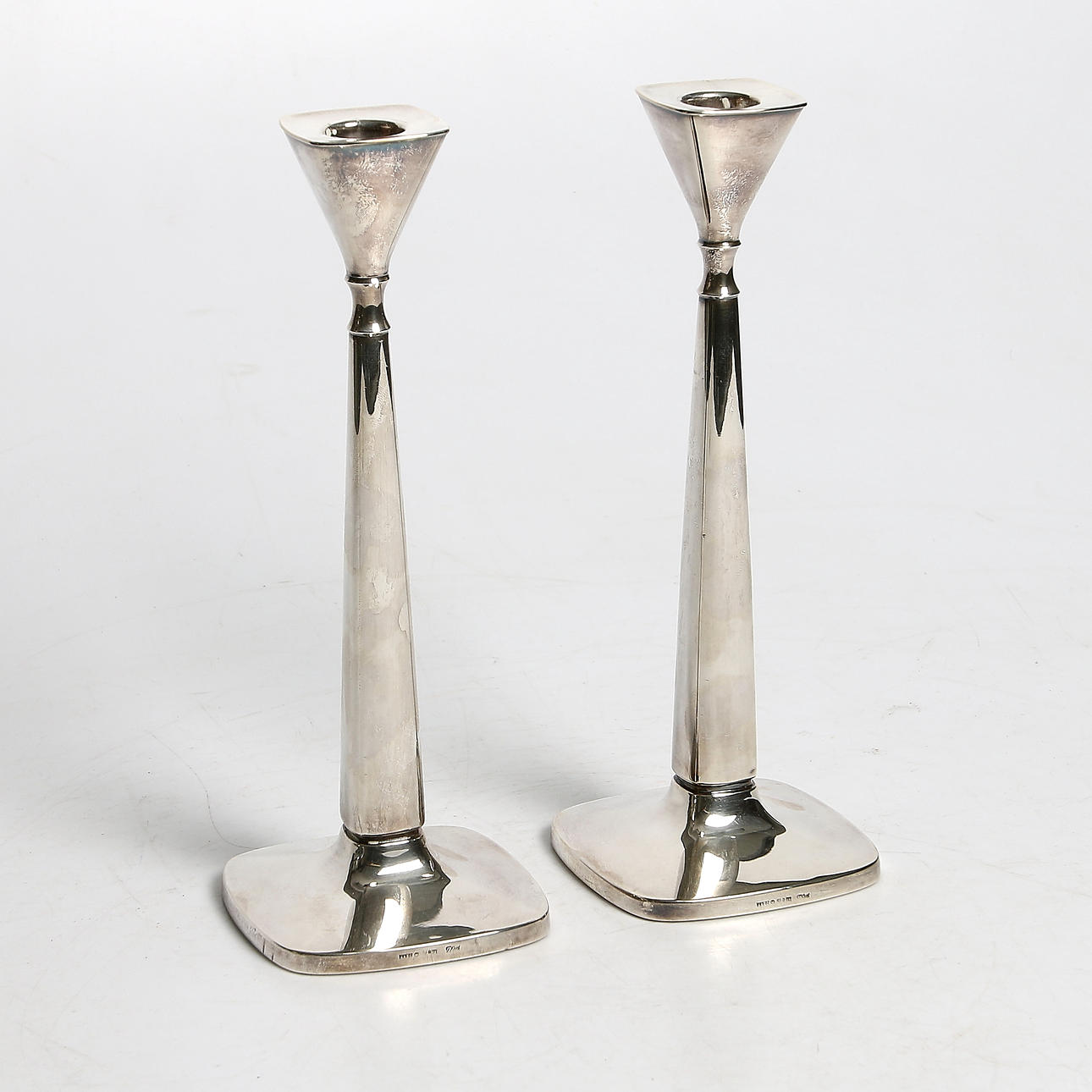 LJUSSTAKAR, ett par, silver, Thore Eldh, K&EC, Göteborg, 1967.