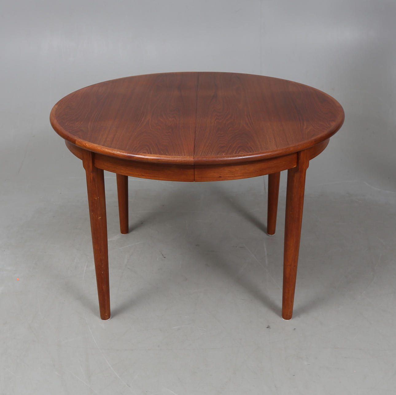 ATTRIBUTED TO NIELS O. MØLLER. A dining table, Denmark, 1960s.