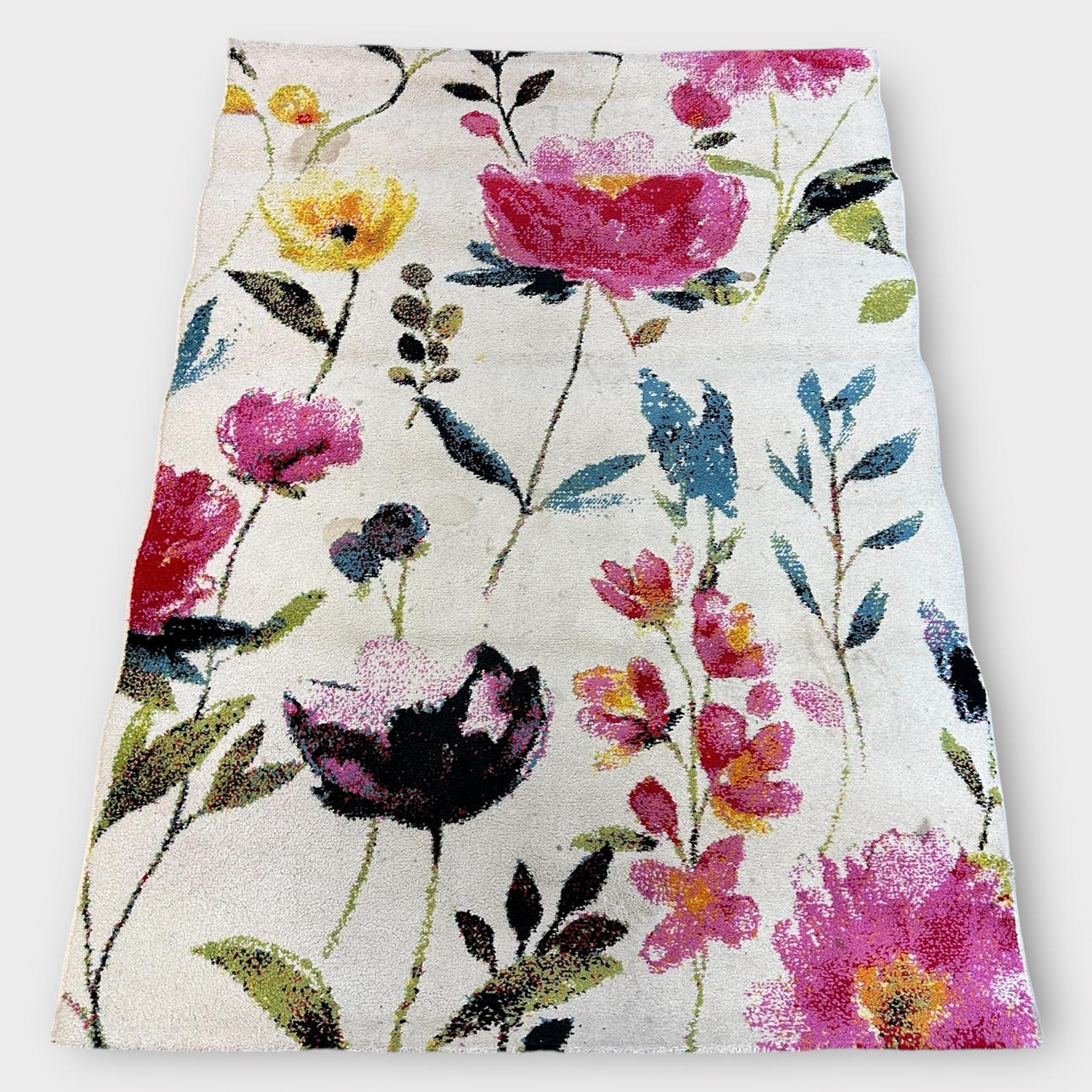 MATTA, Leeds Flower 133x190 cm.