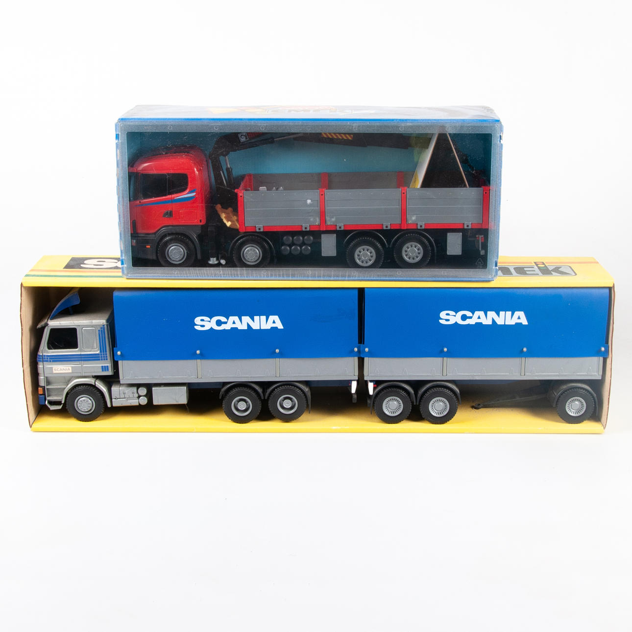 SCANIA LASTBILSMODELLER, 2 st MIB.