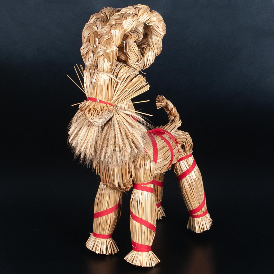 HALMKASSE/JULEBUKKE.