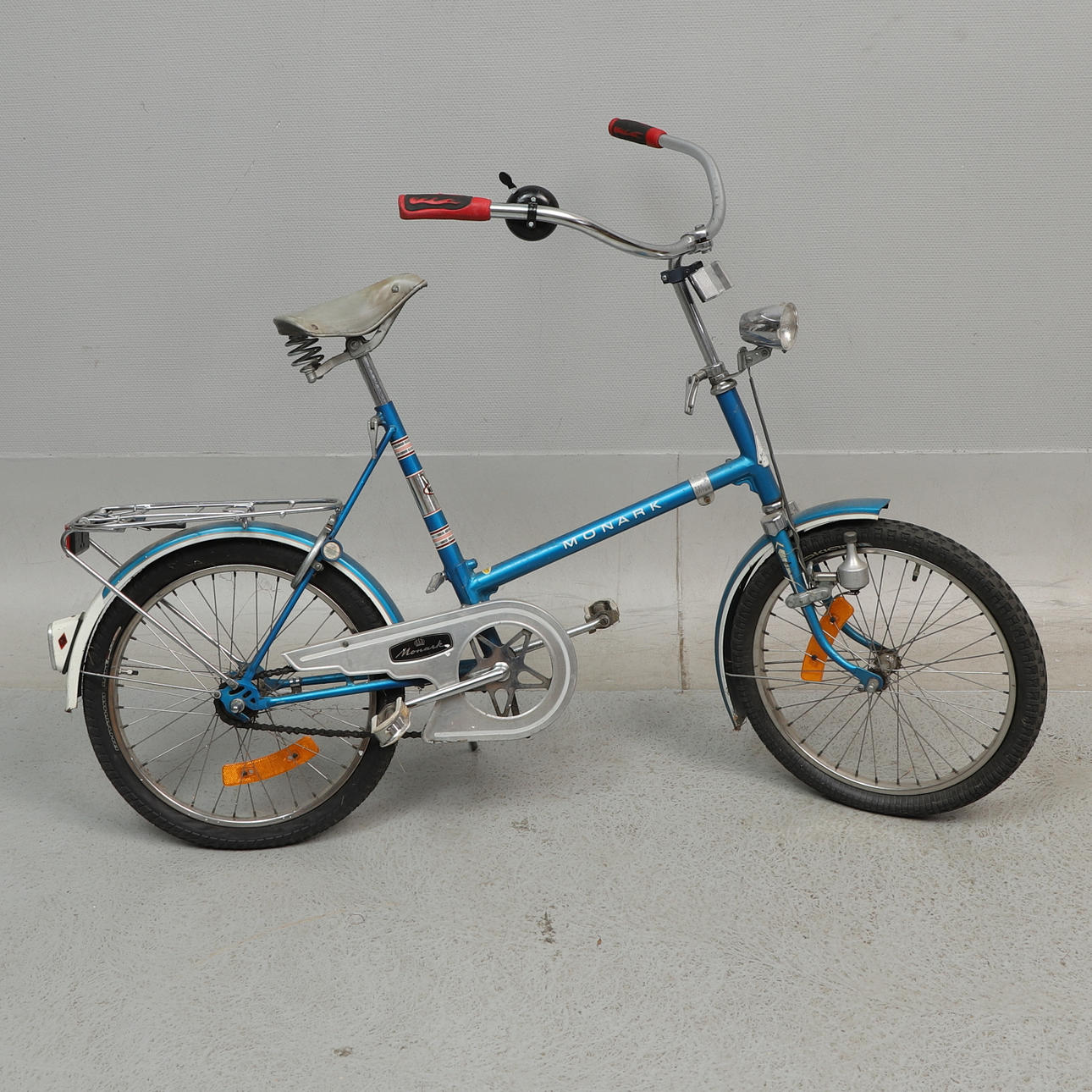 BICYCLE, The Wolf Mountain Bike, Monarch.