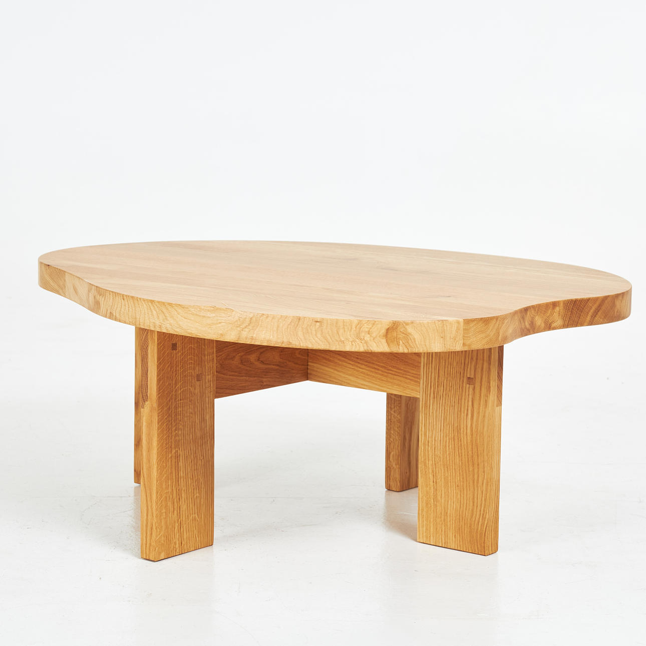 SOFABORD. Eg, „Dam“, Frama.