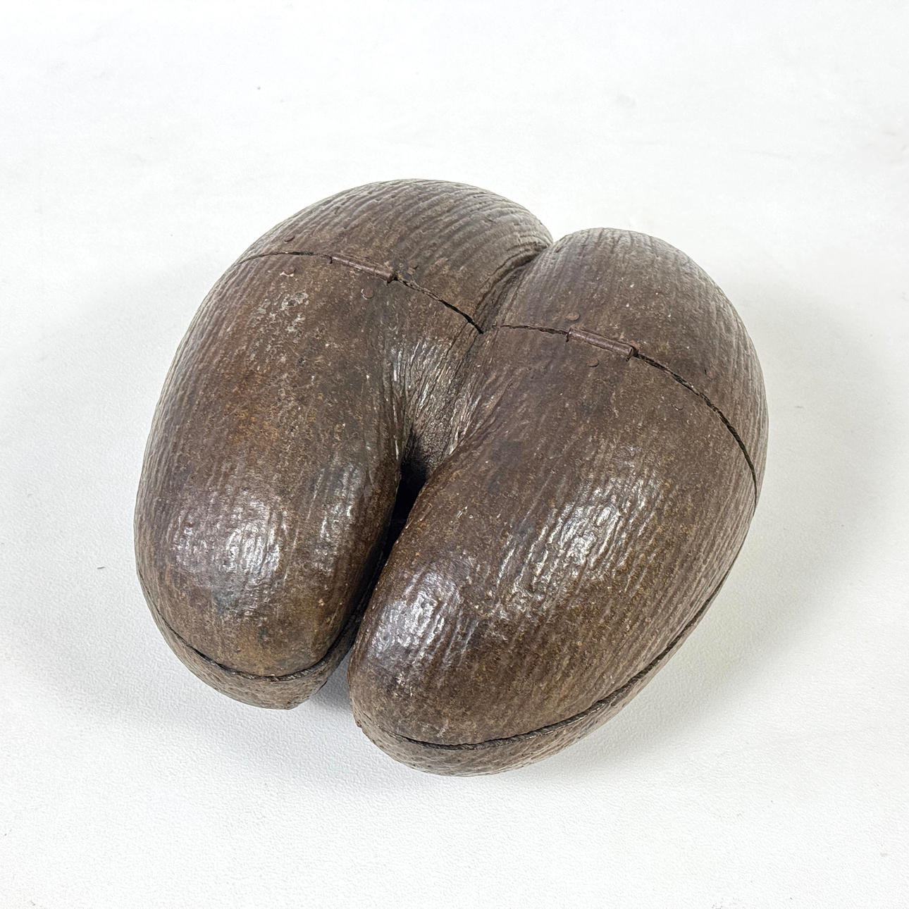 RARE COCO DE MER BOX.