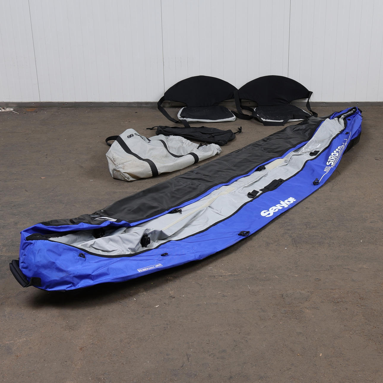 KAYAK, Sevylor KCC335, inflatable.