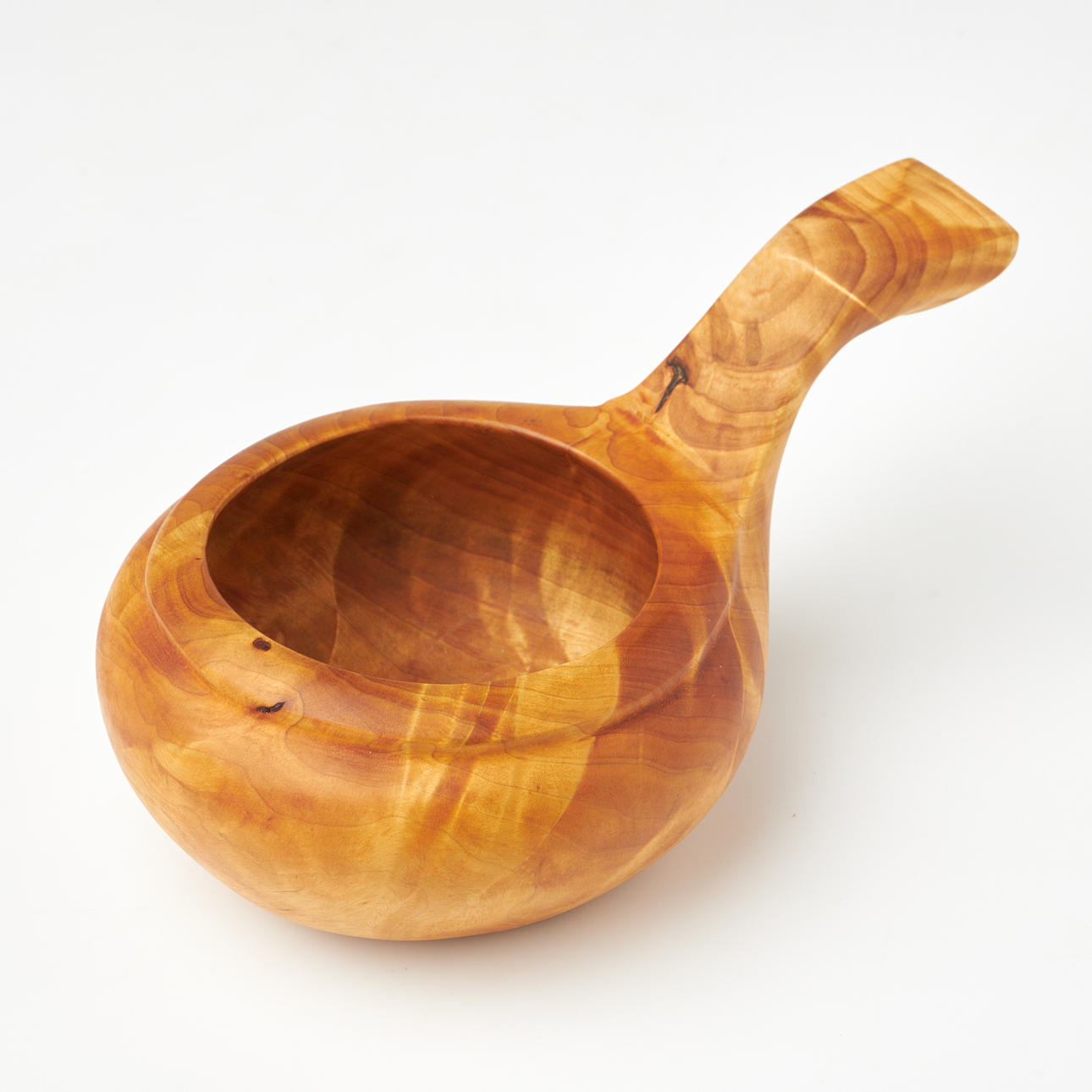 MJÖLKSTÄVA, (Nápphi), masur, signed and dated 87.